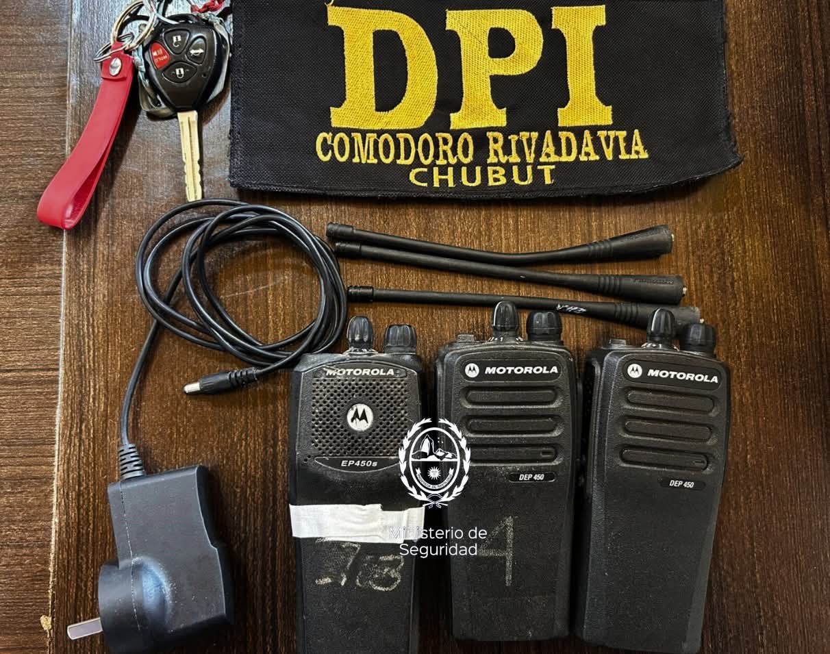  Parte de lo secuestrado por las autoridades. FOTO: POLICÍA SANTA CRUZ