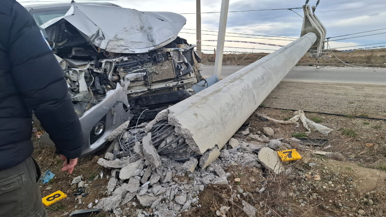  El estado en el que quedó el rodado. FOTO: DALMA VIDAL / LA OPINIÓN AUSTRAL