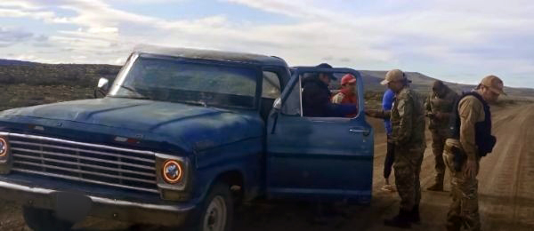 Circulaban por las rutas de Santa Cruz con un arma sin papeles: los demoraron