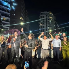 Milei lanzó la campaña de La Libertad Avanza en Córdoba: “No se van a dejar engañar por un chimentero berreta”