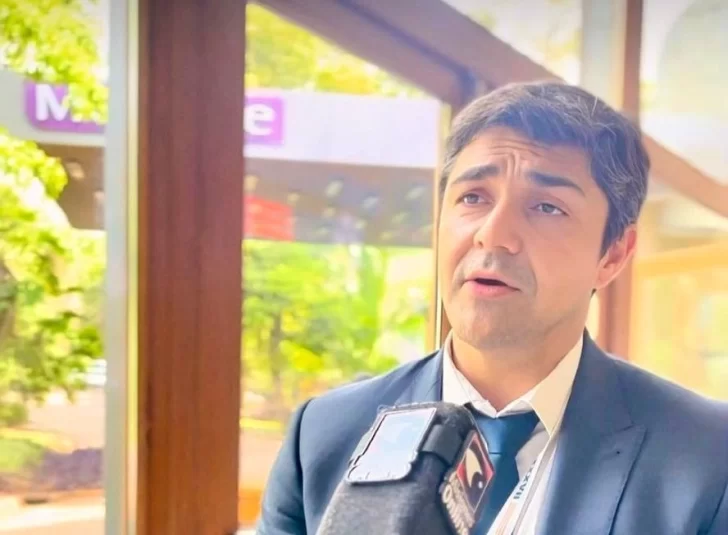  Lisandro de la Torre siendo entrevistado. FOTO: MISIONES ONLINE