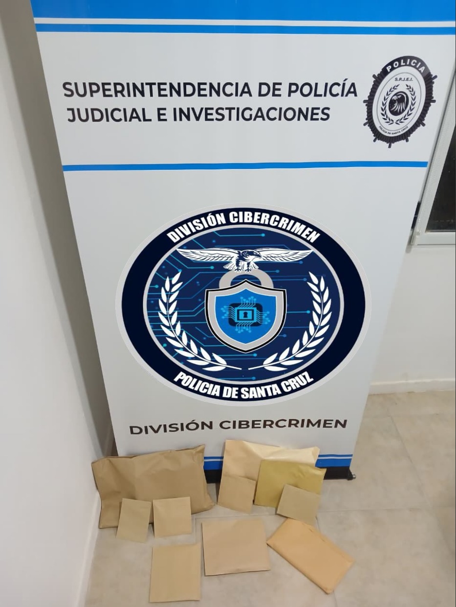 Demoraron a un encargado del motel Eros: su expareja lo acusa de amenazarla con un arma de fuego