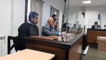 Femicidio de Vanesa Gauna: Querella y Fiscalía pidieron perpetua para Daniel Formoso, acusado de asesinarla de un disparo de arma de fuego Femicidio de Vanesa Gauna: Querella y Fiscalía pidieron perpetua para Daniel Formoso, acusado de asesinarla de un disparo de arma de fuego