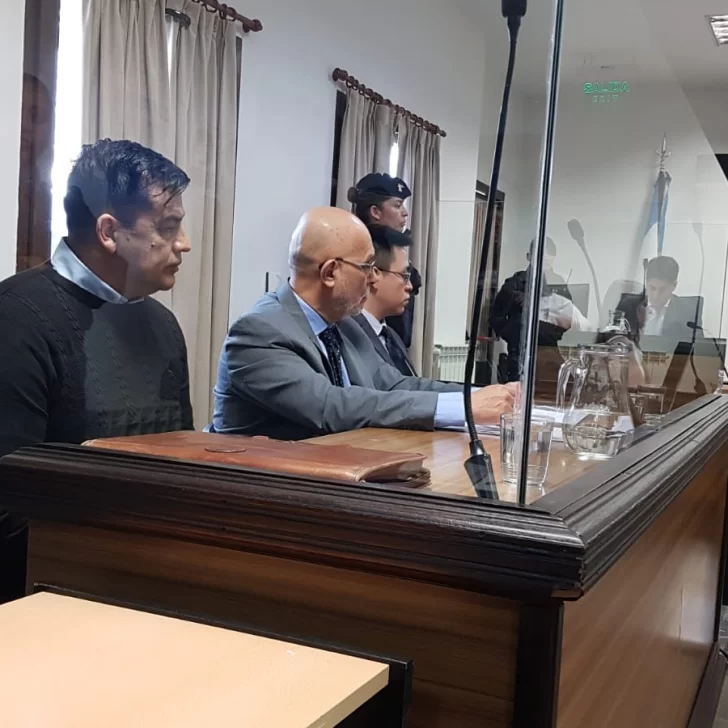 Femicidio de Vanesa Gauna: Querella y Fiscalía pidieron perpetua para Daniel Formoso, acusado de asesinarla de un disparo de arma de fuego Femicidio de Vanesa Gauna: Querella y Fiscalía pidieron perpetua para Daniel Formoso, acusado de asesinarla de un disparo de arma de fuego