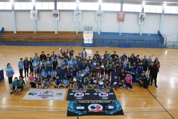 Ocho años de la Escuela Ulloa: crecimiento sostenido, 90 jugadores activos y una agenda cargada hasta fin de año Ocho años de la Escuela Ulloa: crecimiento sostenido, 90 jugadores activos y una agenda cargada hasta fin de año