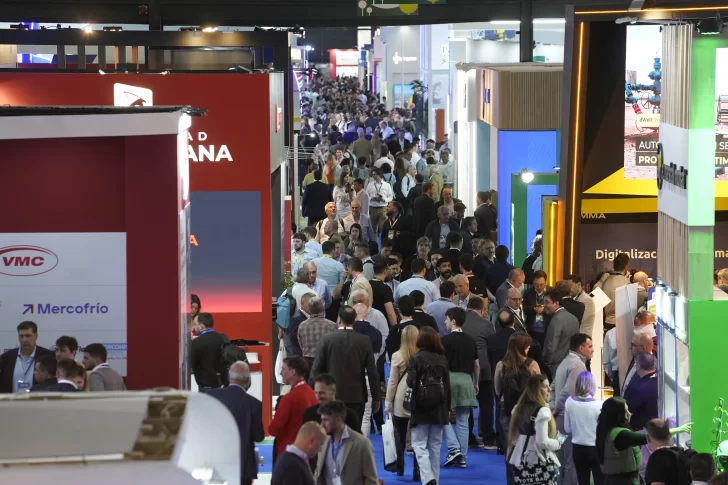 AOG EXPO 2025: los líderes del sector de hidrocarburos debaten estrategias para mejorar la competitividad y el financiamiento