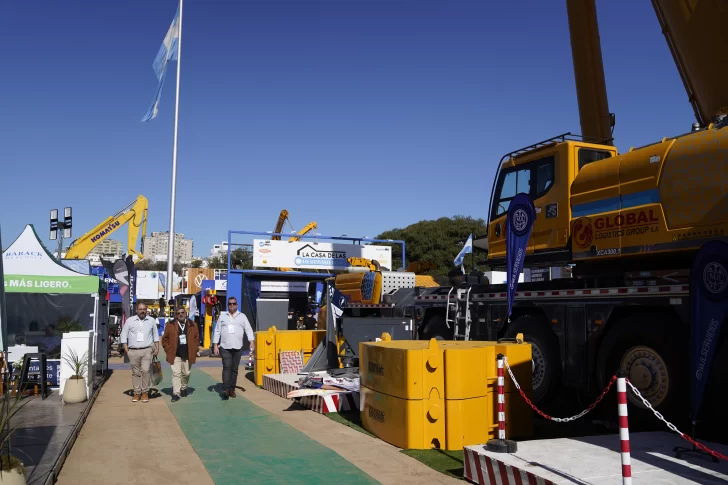 AOG EXPO 2025: los líderes del sector de hidrocarburos debaten estrategias para mejorar la competitividad y el financiamiento