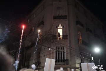 Cristina Fernández de Kirchner saludó a militantes a tres años del intento de magnicidio en su contra