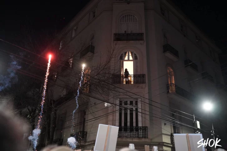 Cristina Fernández de Kirchner saludó a militantes a tres años del intento de magnicidio en su contra