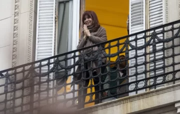 Un Tribunal pide opinión a Máximo y Florencia Kirchner por el decomiso de bienes de su madre