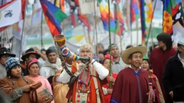 El Gobierno trasladó el feriado del día 12 de octubre y habrá un nuevo fin de semana largo El Gobierno trasladó el feriado del día 12 de octubre y habrá un nuevo fin de semana largo
