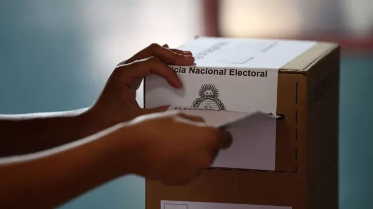 De cuánto es la multa si no voto en las elecciones 2025
