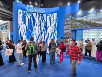 Santa Cruz despliega su potencial turístico en la FIT 2025: así es el stand de la provincia en La Rural Santa Cruz despliega su potencial turístico en la FIT 2025: así es el stand de la provincia en La Rural