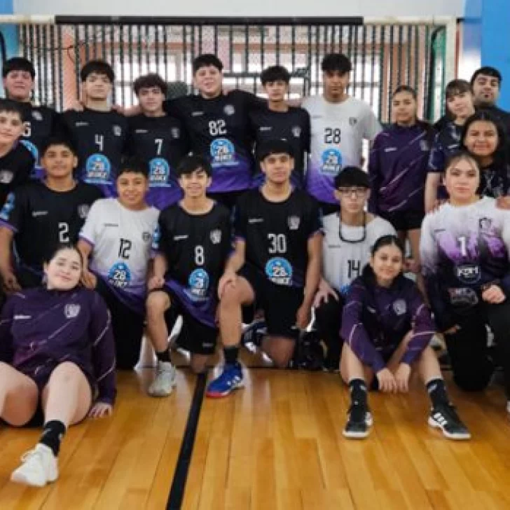 La escuela de 28 de Noviembre ganó el torneo de Handball cadetes La escuela de 28 de Noviembre ganó el torneo de Handball cadetes