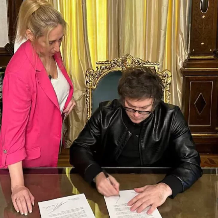 Javier Milei vetó la ley de financiamiento universitario y lo envió al Congreso