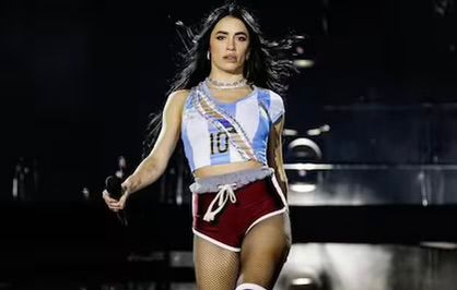 Lali cantó “Vencedores vencidos” de Los Redondos en su show en Vélez