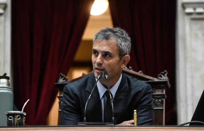 Sesión en Diputados sin quórum: fracasó el debate sobre DNUs de identidad de género y Estatuto policial