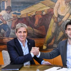 Luis “Toto” Caputo firmó convenios con “Nacho” Torres y compensan deudas por $100.000 millones