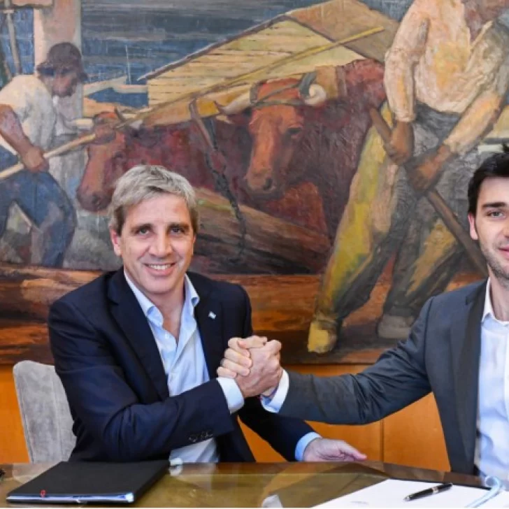 Luis “Toto” Caputo firmó convenios con “Nacho” Torres y compensan deudas por $100.000 millones Luis “Toto” Caputo firmó convenios con “Nacho” Torres y compensan deudas por $100.000 millones