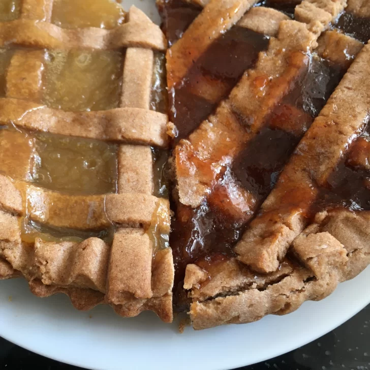 Receta de pasta frola fácil y rápida, de membrillo o batata Receta de pasta frola fácil y rápida, de membrillo o batata