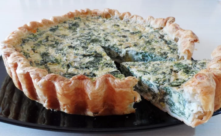 Receta de tarta de acelga: una comida sencilla, rendidora y nutritiva