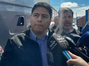 Claudio Vidal destacó el valor de la maquinaria para nuevos proyectos: “Un paso decisivo hacia la soberanía productiva” Claudio Vidal destacó el valor de la maquinaria para nuevos proyectos: “Un paso decisivo hacia la soberanía productiva”