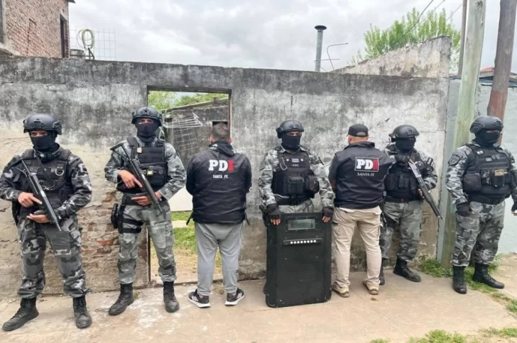 Cayó una banda vinculada a un millonario robo en Santa Cruz: dos hombres fueron detenidos en Santa Fe