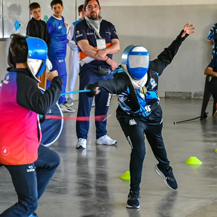 Santa Cruz campeón nacional en futsal femenino y cierre histórico en los Juegos Evita