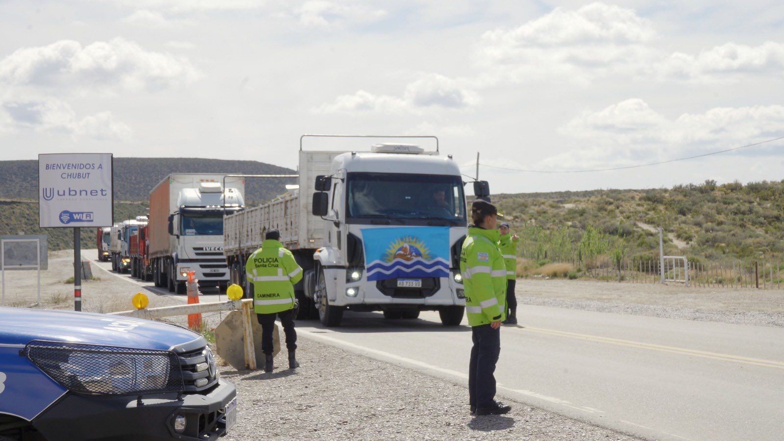 En Ramón Santos, Claudio Vidal acompañó la llegada de maquinaria &#8220;esencial&#8221; para Santa Cruz