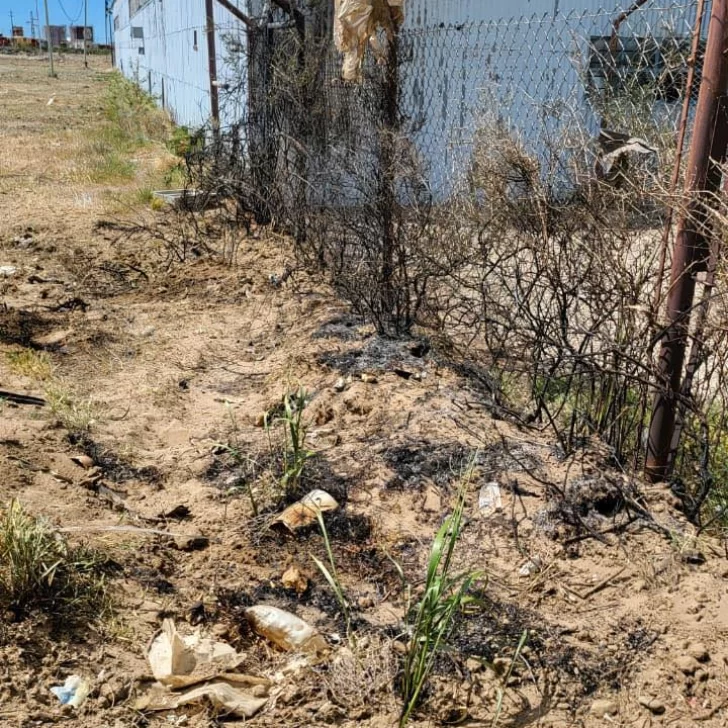 Extinguieron quema descontrolada de pastizales en Pico Truncado Extinguieron quema descontrolada de pastizales en Pico Truncado