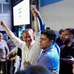 Daniel Álvarez en el cierre de campaña en Pico Truncado: “Nuestra misión es poner a Santa Cruz de pie”