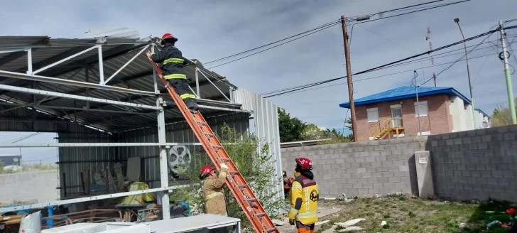 Bomberos atendió 21 emergencias por ráfagas que superaron los 125 km/h