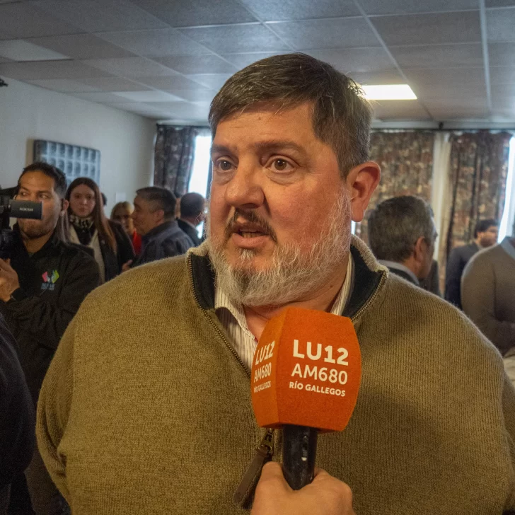 Santa Cruz avanza en la recuperación de áreas petroleras: “Buscamos reactivar la producción y fortalecer el empleo local”