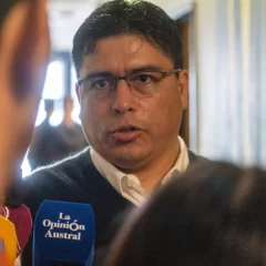 Claudio Vidal sobre la Ley 90/10: “Ya detectamos más de 2.000 trabajadores que no viven en Santa Cruz”