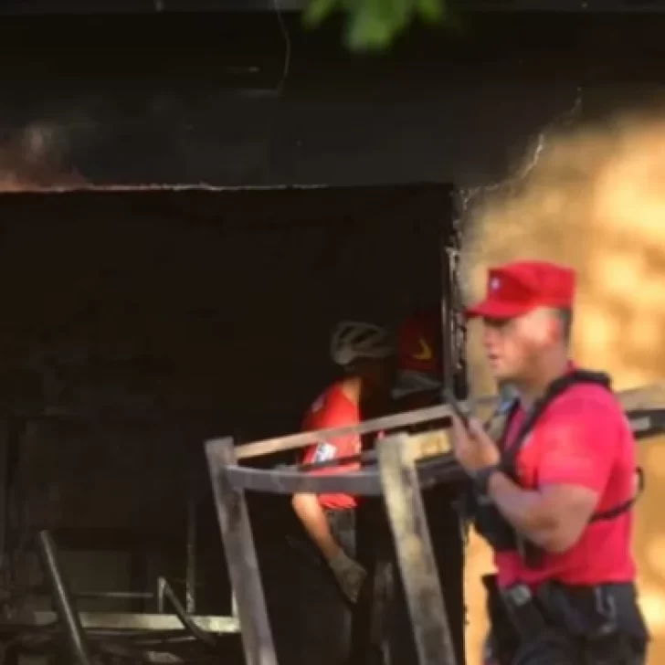 Tragedia en Córdoba: mueren una beba y una nena de 5 en incendio de iglesia evangélica Tragedia en Córdoba: mueren una beba y una nena de 5 en incendio de iglesia evangélica