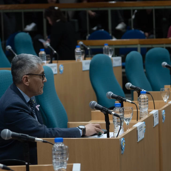 Sin quorum en la Legislatura: se suspendió la sesión donde se iba a tratar la restitución de la figura del procurador general Sin quorum en la Legislatura: se suspendió la sesión donde se iba a tratar la restitución de la figura del procurador general