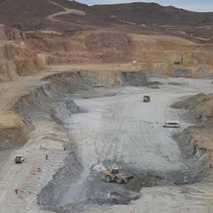 90/10: CAMICRUZ reafirmó su compromiso con el empleo local pero advierte por el cumplimiento