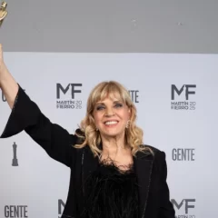 Teté Coustarot ovacionada en los Martin Fierro 2025