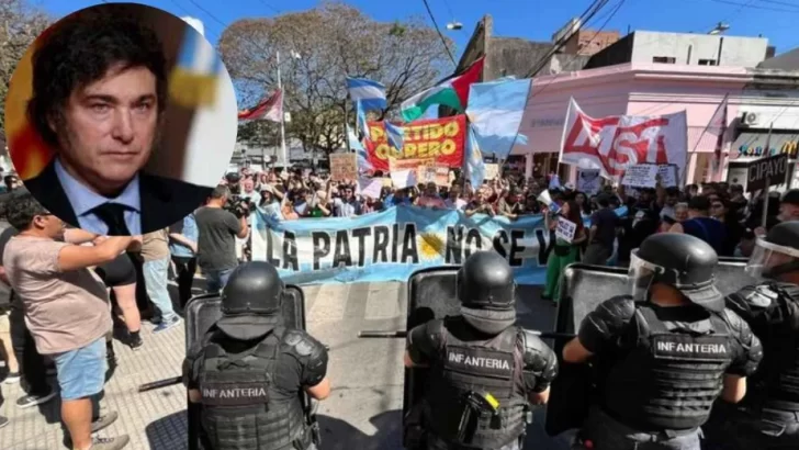 Disturbios en la peatonal frustraron el acto de Milei y alteraron su agenda en Santa Fe