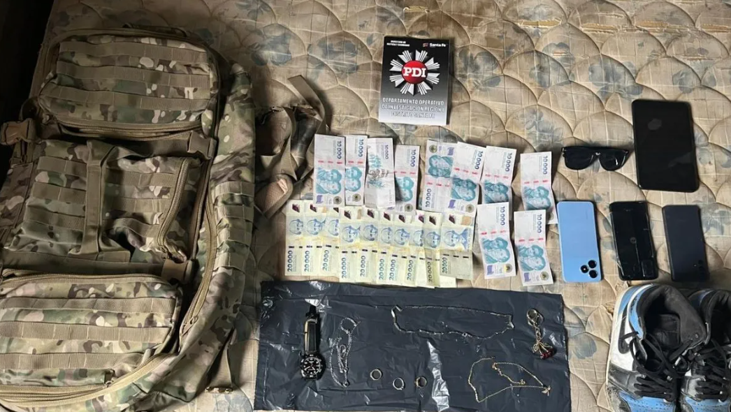  Parte de los elementos secuestrados por la Policía. FOTO: AIRE DE SANTA FE