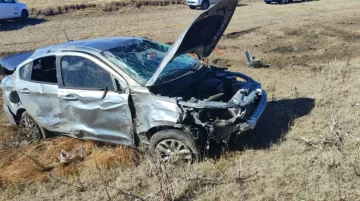 Pidieron cadena de oración por la menor que terminó con lesiones tras un violento vuelco Pidieron cadena de oración por la menor que terminó con lesiones tras un violento vuelco