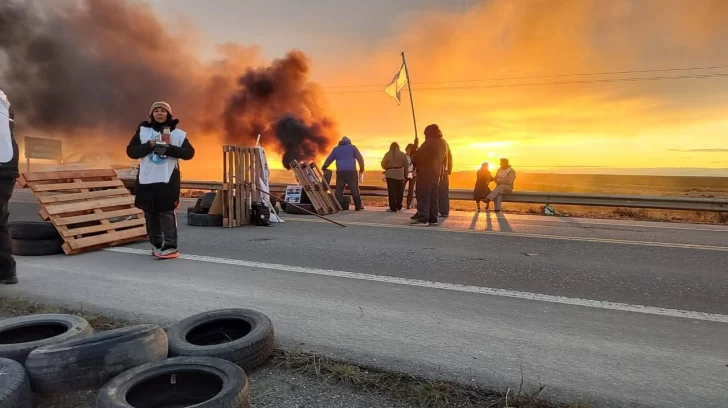  La medida de corte de ruta fue decidida por el cuerpo de delegados de la filial de Río Gallegos.