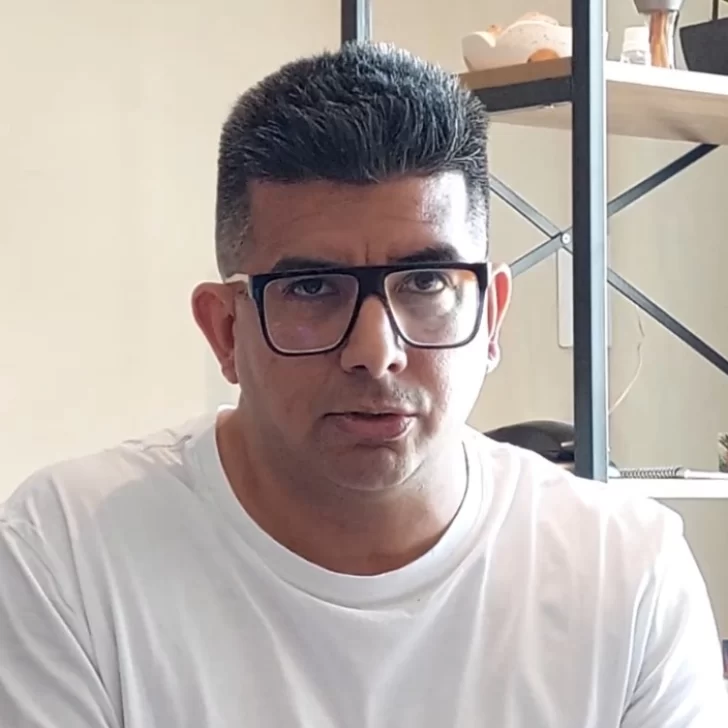 Jairo Guzmán junto a Luis Petri en El Calafate: “creo que el resultado va a ser muy positivo” Jairo Guzmán junto a Luis Petri en El Calafate: “creo que el resultado va a ser muy positivo”