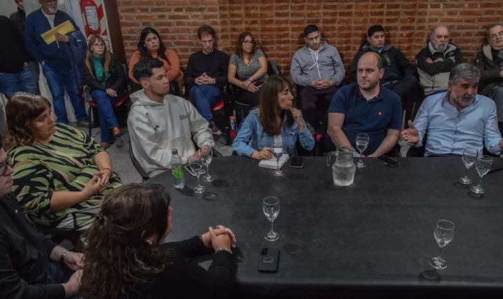  Meses atrás, el referente de la Juventud Radical en la mesa de la dirigencia radical de Santa Cruz.