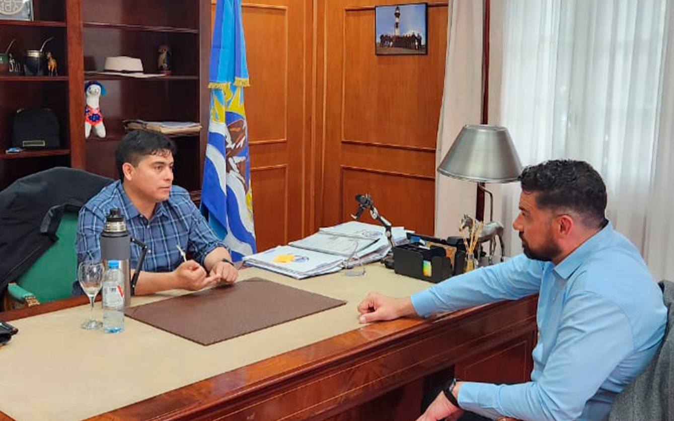  El gobernador provincial le expresó sus felicitaciones por el triunfo logrado en las elecciones.