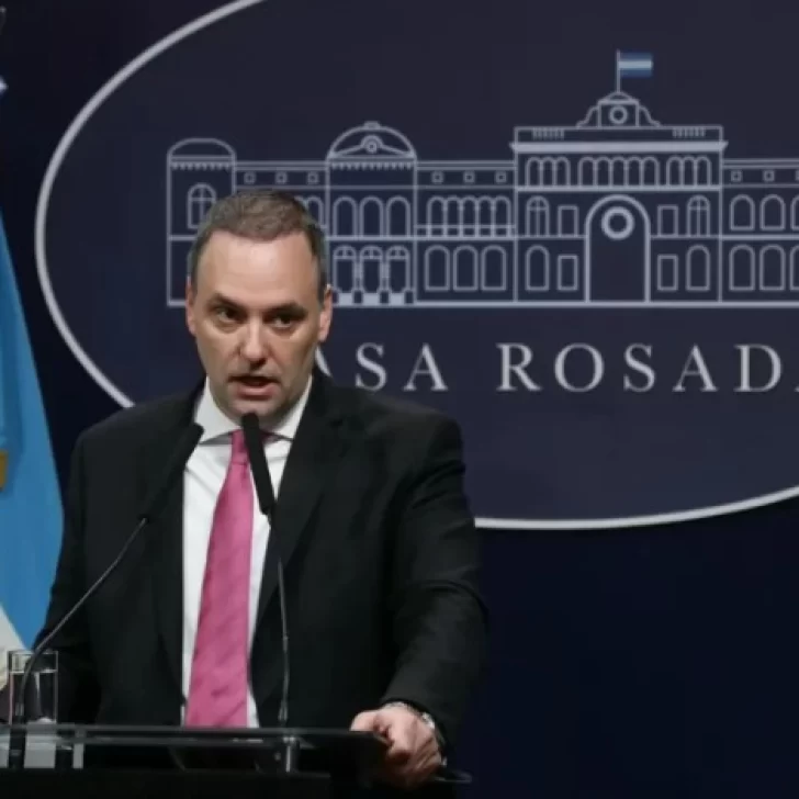 El mensaje a los gobernadores de Manuel Adorni en su última conferencia como vocero de Javier Milei El mensaje a los gobernadores de Manuel Adorni en su última conferencia como vocero de Javier Milei