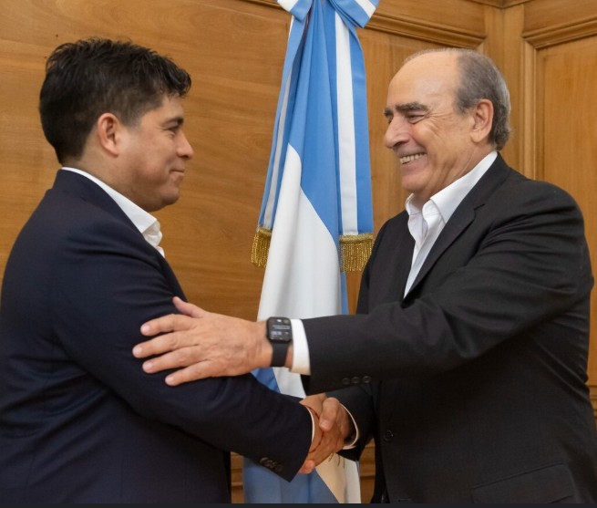  “Una de las personas valiosas para retratar y que insiste en el diálogo es Guillermo Francos