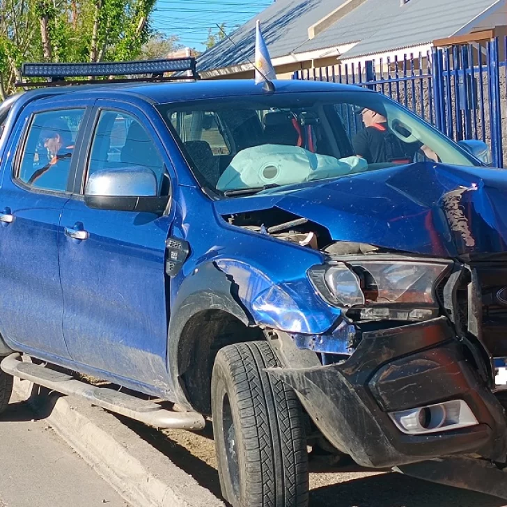 Conductor alcoholizado provocó doble accidente en Pico Truncado: chocó primero y terminó contra una palma de alumbrado Conductor alcoholizado provocó doble accidente en Pico Truncado: chocó primero y terminó contra una palma de alumbrado