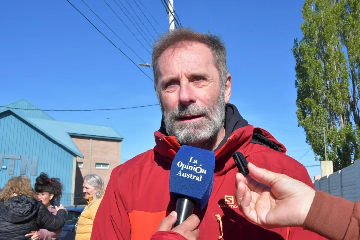 Juan Carlos Molina: “Institucionalmente no hay que cerrar las puertas ni el diálogo”