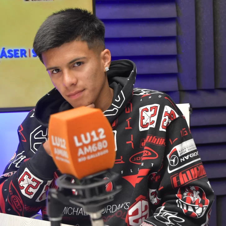 “Leo” Luna en LU12: la Séptima de River líder con 74 pts y Boca con un partido menos “Leo” Luna en LU12: la Séptima de River líder con 74 pts y Boca con un partido menos